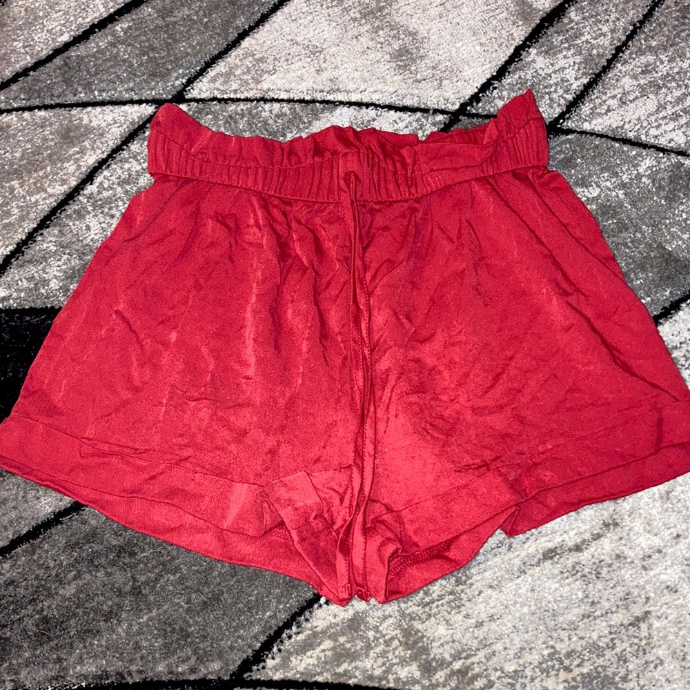 Cotton hi-rise shorts with drawl string